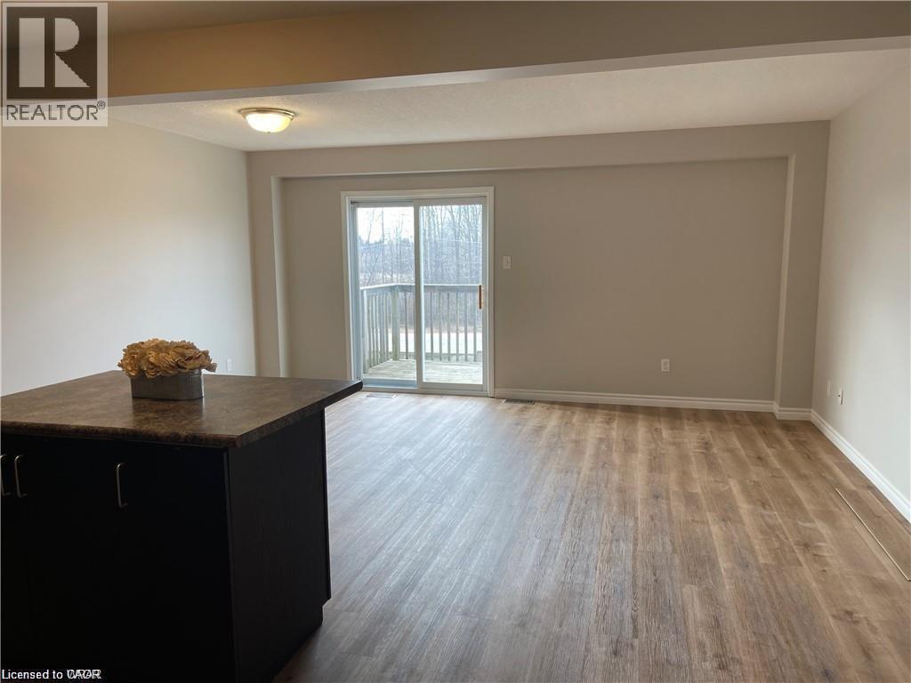 355 Fisher Mills Road Unit# 97, Cambridge, Ontario  N3C 4N5 - Photo 8 - 40791560