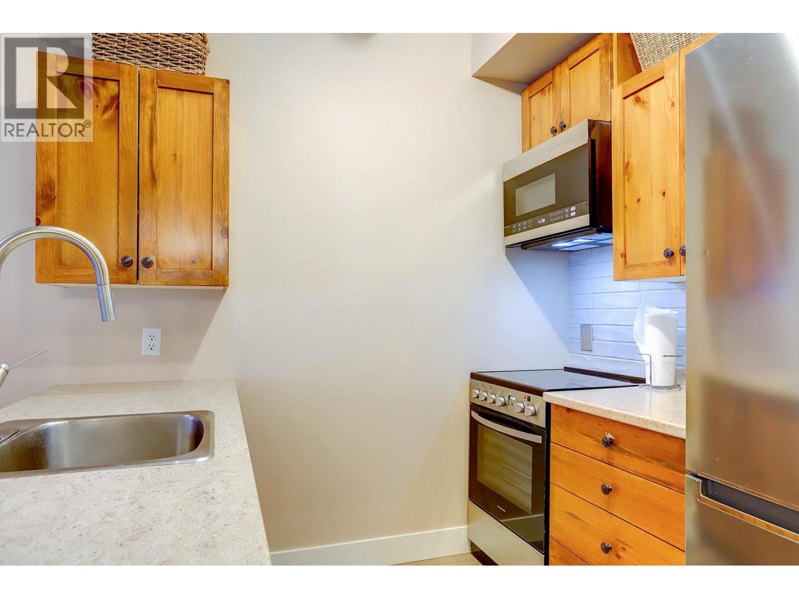 155 Silver Lode Lane Unit# 456, Silver Star, British Columbia  V1B 0S6 - Photo 25 - 10370926