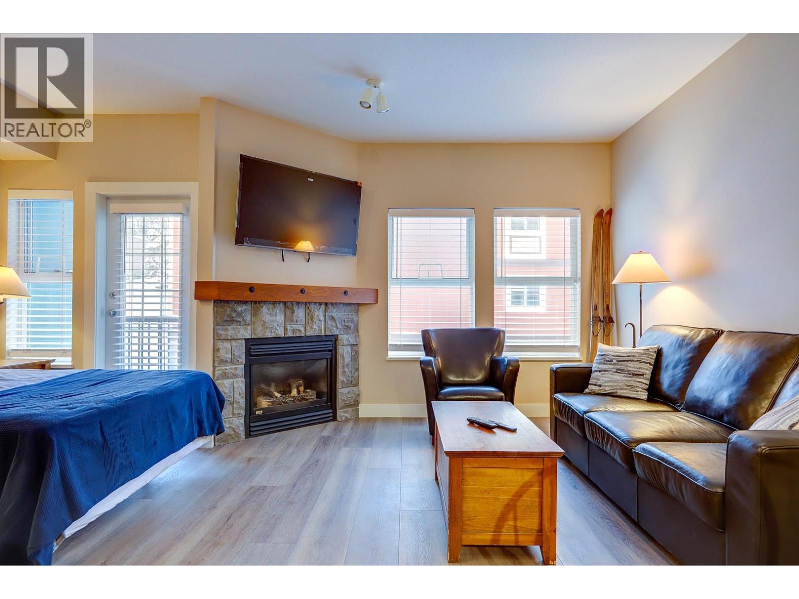 155 Silver Lode Lane Unit# 456, Silver Star, British Columbia  V1B 0S6 - Photo 31 - 10370926