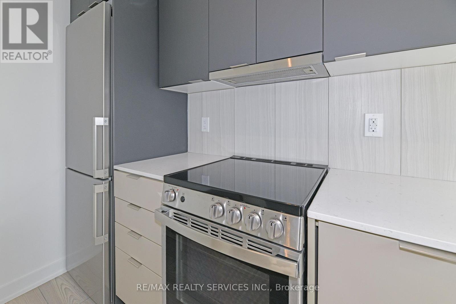 0419 - 8 Tippett Road, Toronto (Clanton Park), Ontario  M3H 0E7 - Photo 12 - C12631378