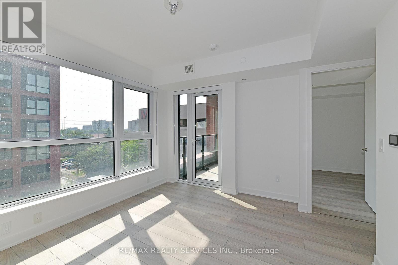 0419 - 8 Tippett Road, Toronto (Clanton Park), Ontario  M3H 0E7 - Photo 18 - C12631378