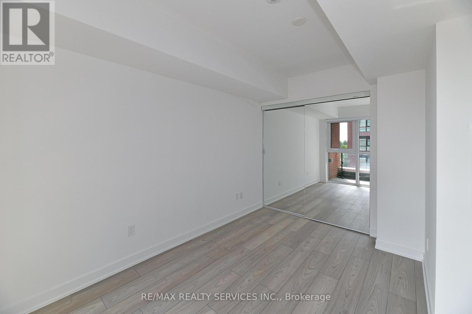 0419 - 8 Tippett Road, Toronto (Clanton Park), Ontario  M3H 0E7 - Photo 21 - C12631378