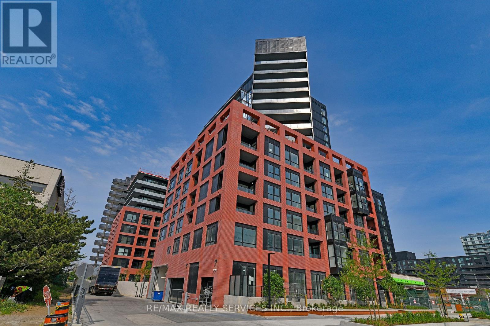 0419 - 8 Tippett Road, Toronto (Clanton Park), Ontario  M3H 0E7 - Photo 31 - C12631378