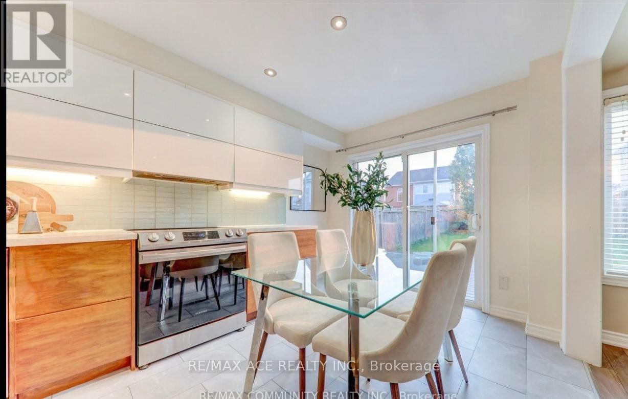 48 Cranborne Crescent, Whitby (Brooklin), Ontario  L1M 2M1 - Photo 14 - E12631368