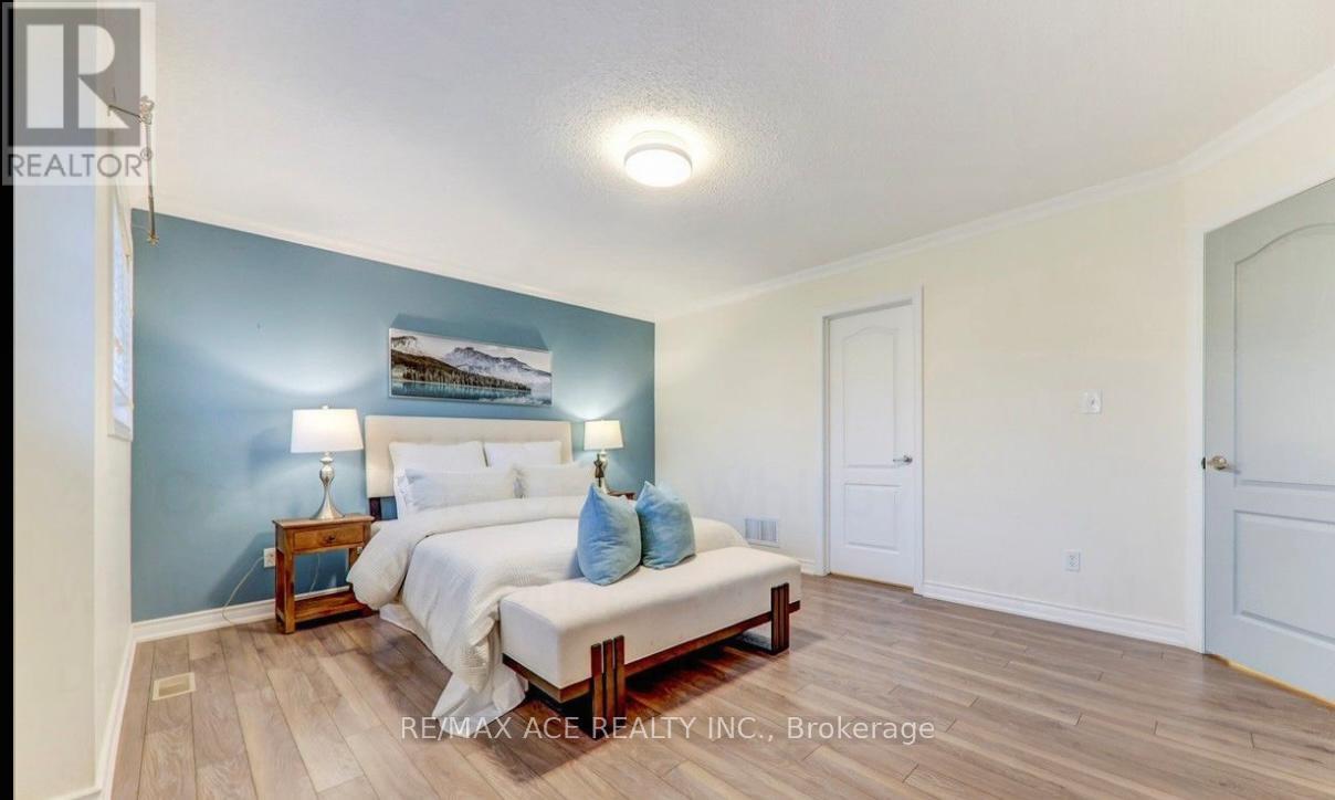 48 Cranborne Crescent, Whitby (Brooklin), Ontario  L1M 2M1 - Photo 18 - E12631368