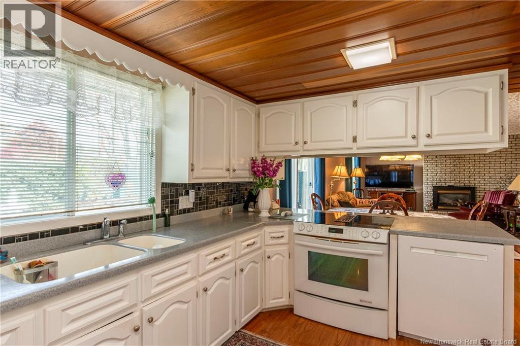 147 Hennessey Drive, Moncton, New Brunswick E1A 5P2 - Photo 19 - NB129117