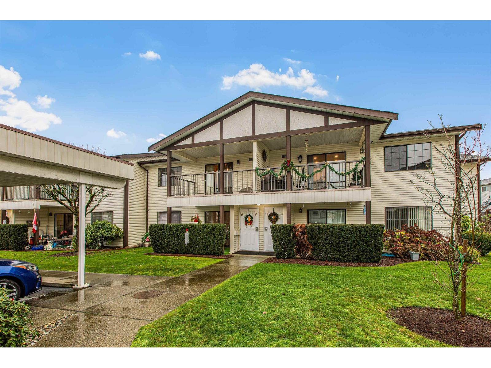 50 32718 Garibaldi Drive, Abbotsford, British Columbia  V2T 5T6 - Photo 2 - R3071579