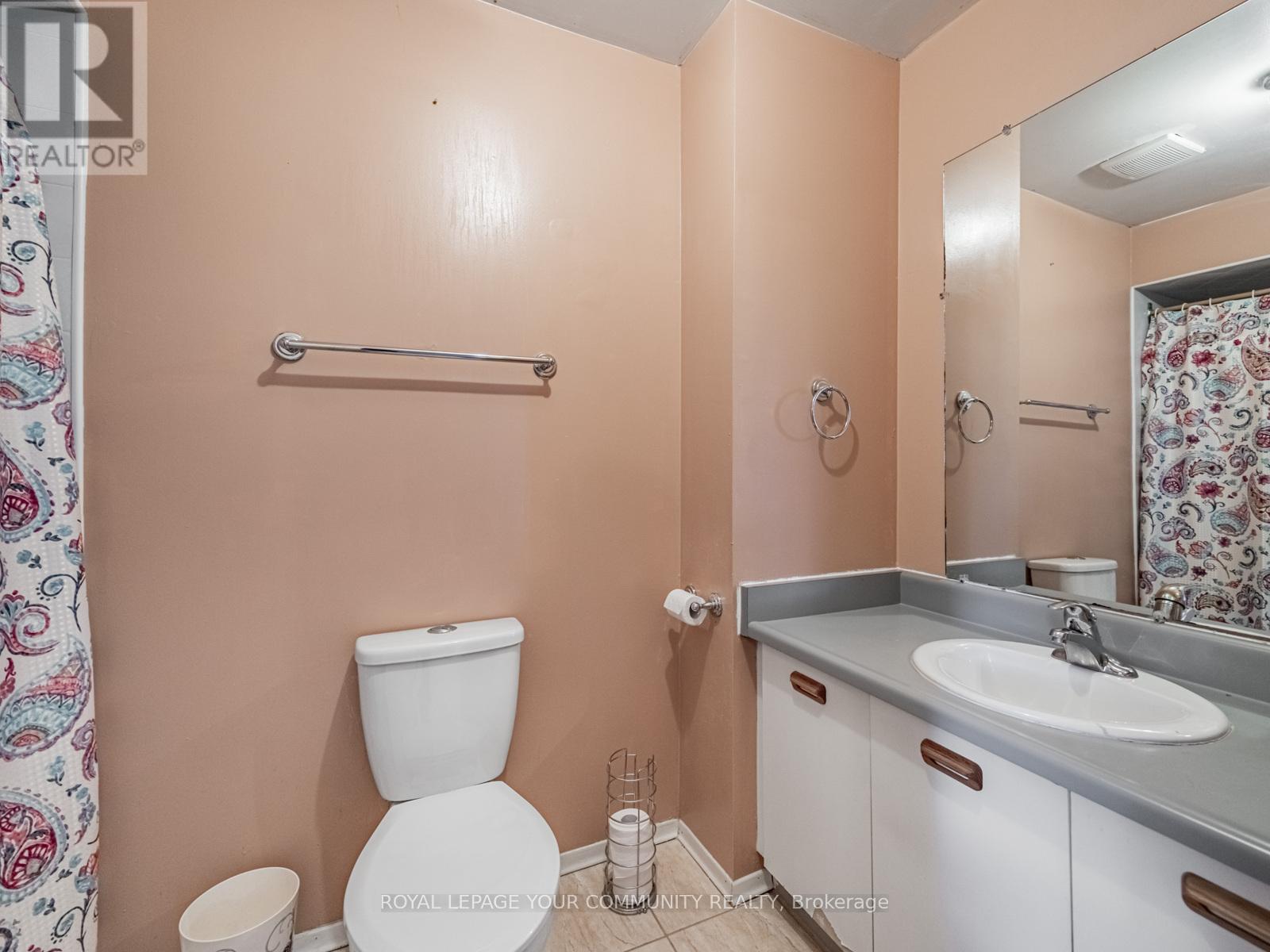 133 Wexford Road, Brampton (Heart Lake West), Ontario  L6Z 2T5 - Photo 20 - W12631338