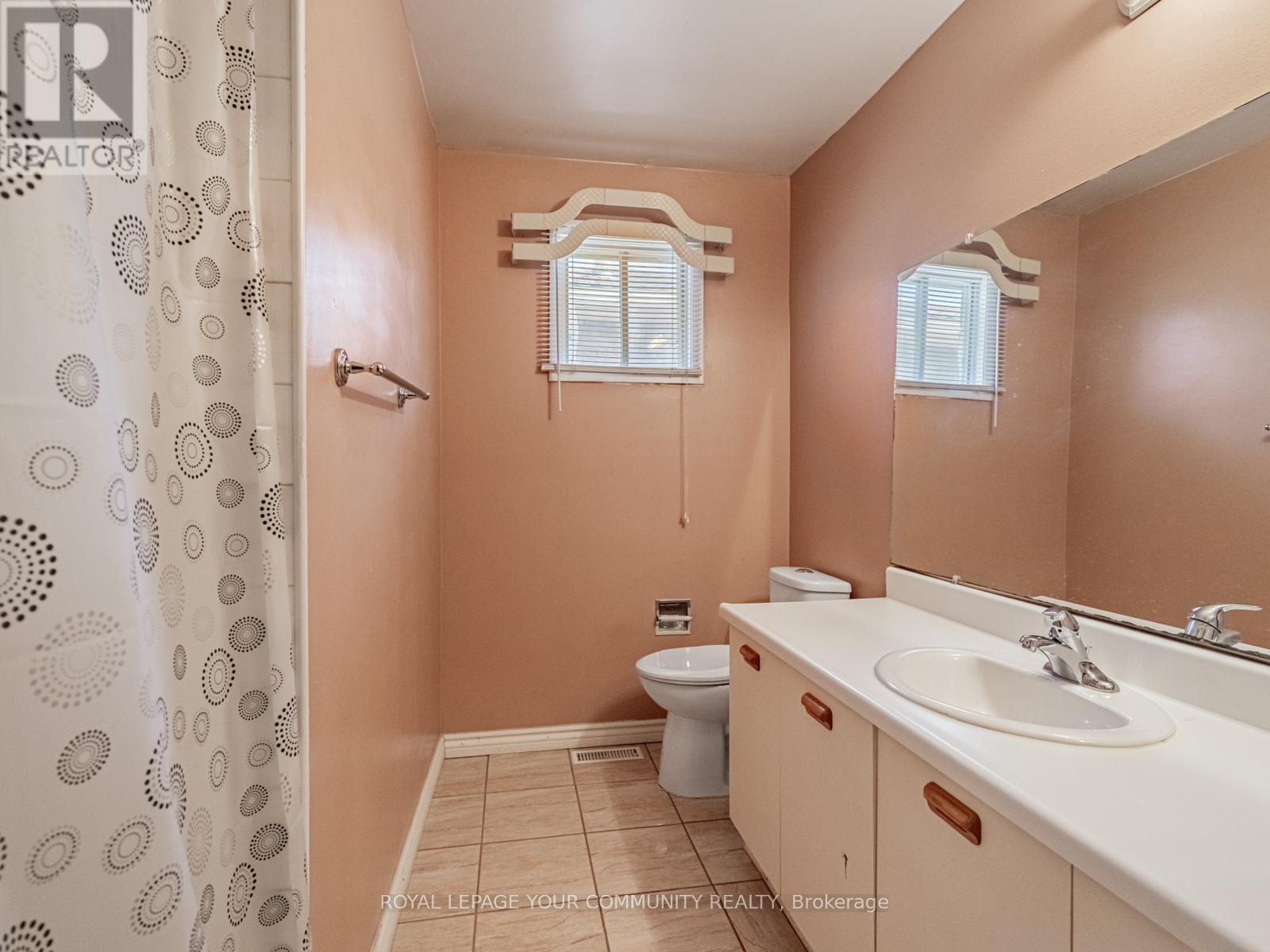 133 Wexford Road, Brampton (Heart Lake West), Ontario  L6Z 2T5 - Photo 26 - W12631338