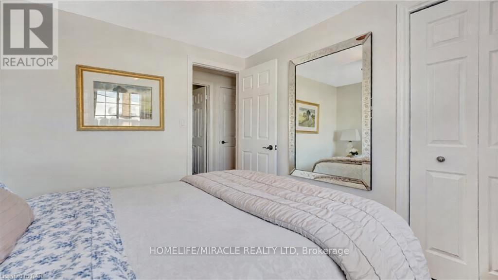 35 Pearce Avenue, St. Catharines, Ontario  L2M 6N2 - Photo 17 - X12631354