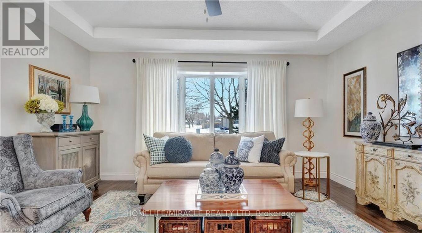 35 Pearce Avenue, St. Catharines, Ontario  L2M 6N2 - Photo 6 - X12631354