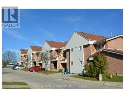 15 MILLWOOD CRESCENT, Kitchener, Ontario