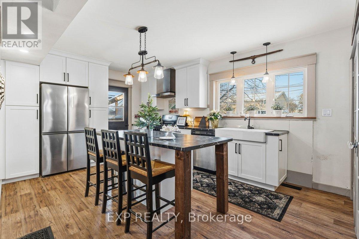 244 Robert Street, Greater Napanee, Ontario  K7R 2N2 - Photo 15 - X12631386