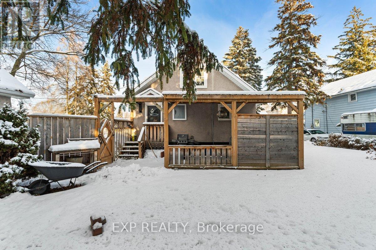 244 Robert Street, Greater Napanee, Ontario  K7R 2N2 - Photo 4 - X12631386