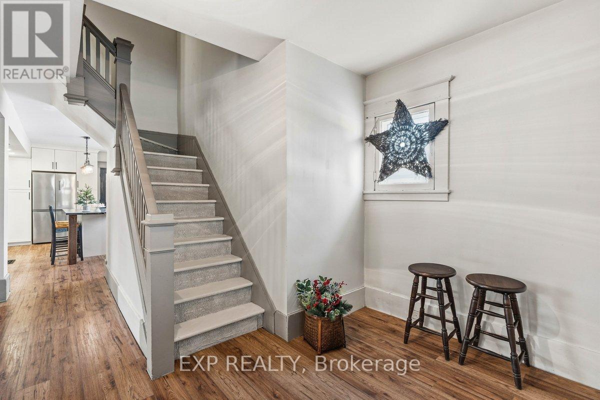 244 Robert Street, Greater Napanee, Ontario  K7R 2N2 - Photo 5 - X12631386