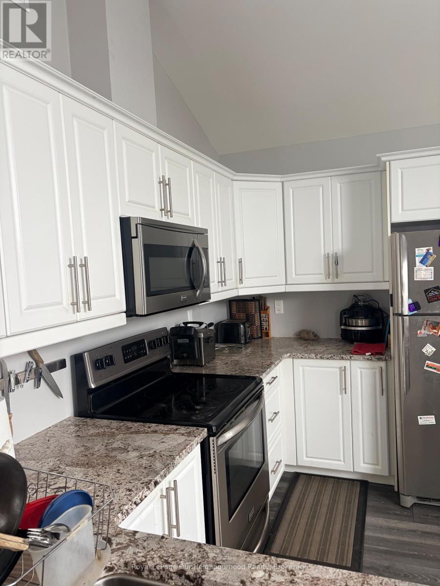 300 Croft Street, Port Hope, Ontario  L1A 0E1 - Photo 3 - X12631392