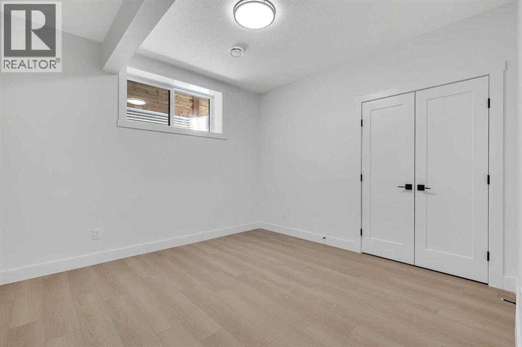 42 Collingwood Place Nw, Calgary, Alberta  T2L 0P9 - Photo 35 - A2251770