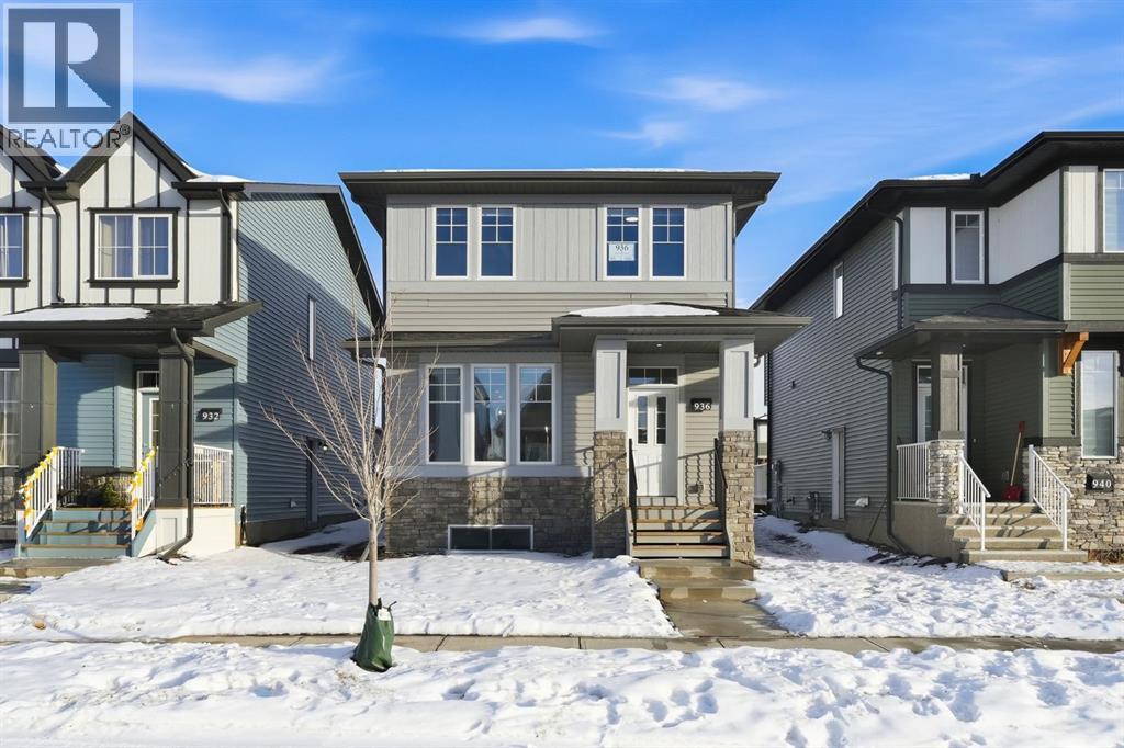 936 Reynolds Lane Sw, Airdrie, Alberta  T4B 5L7 - Photo 1 - A2274664