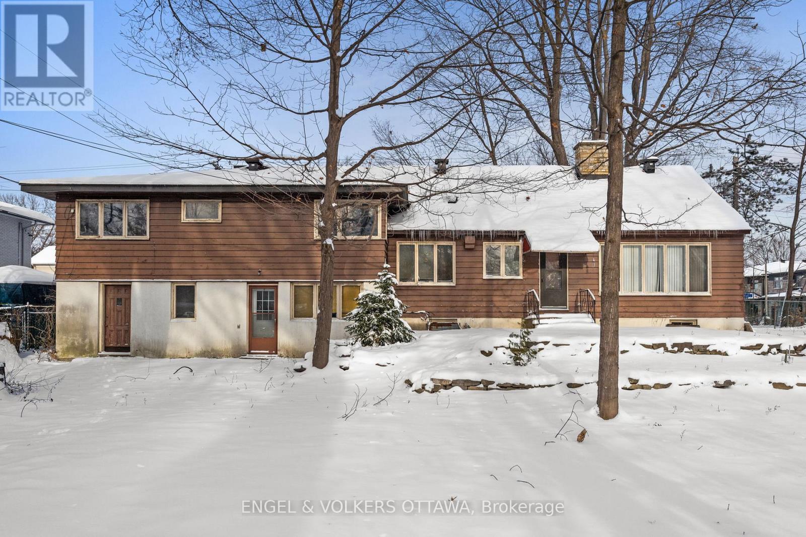 2626 Elmhurst Street, Ottawa, Ontario  K2B 7N6 - Photo 45 - X12631400