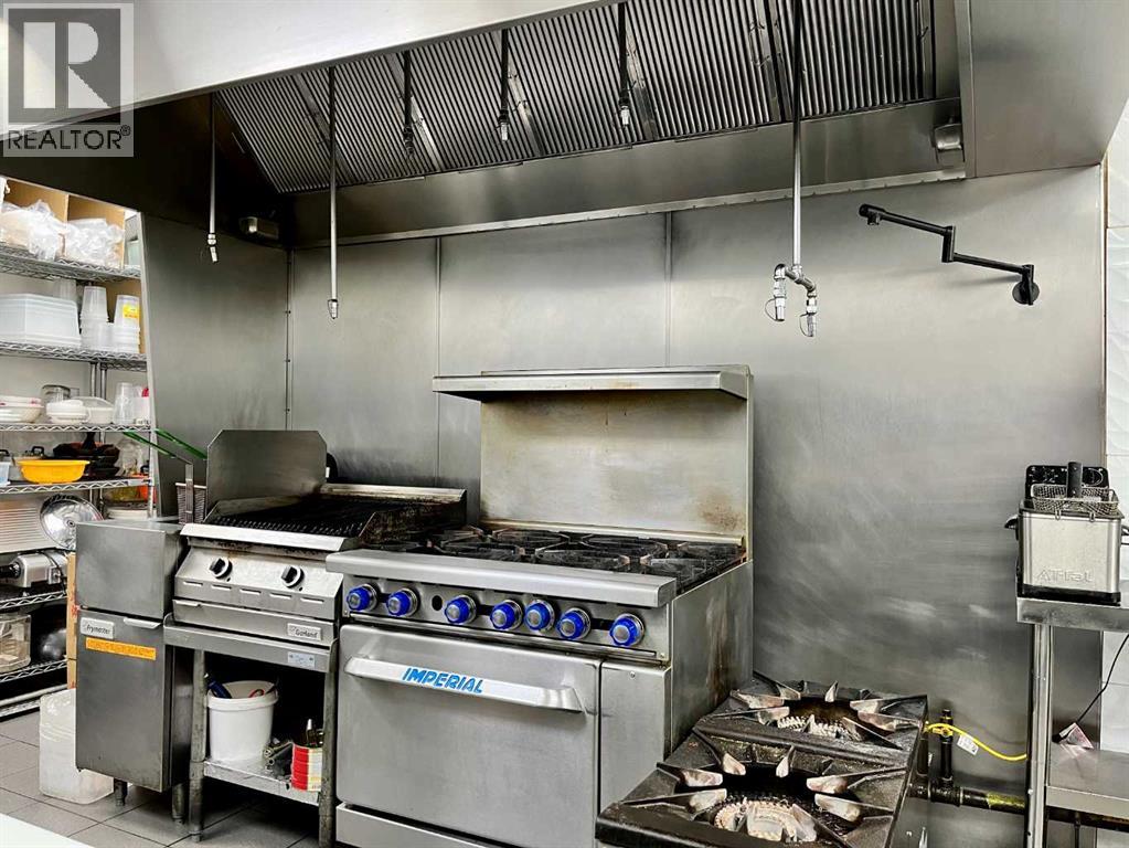 2110, 12 Royal Vista Way Nw, Calgary, Alberta  T3R 0N2 - Photo 7 - A2190462