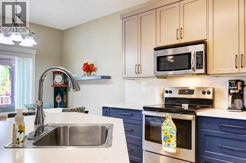 267 Silverado Plains Close Sw, Calgary, Alberta  T2X 0G6 - Photo 7 - A2265536