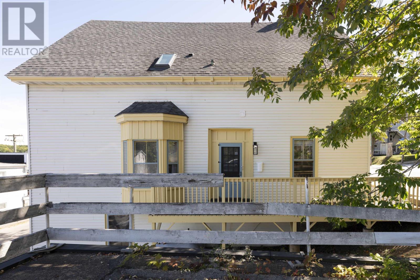 92-94 Pleasant Streets, Bridgewater, Nova Scotia B4V 1N2 - Photo 24 - 202527896