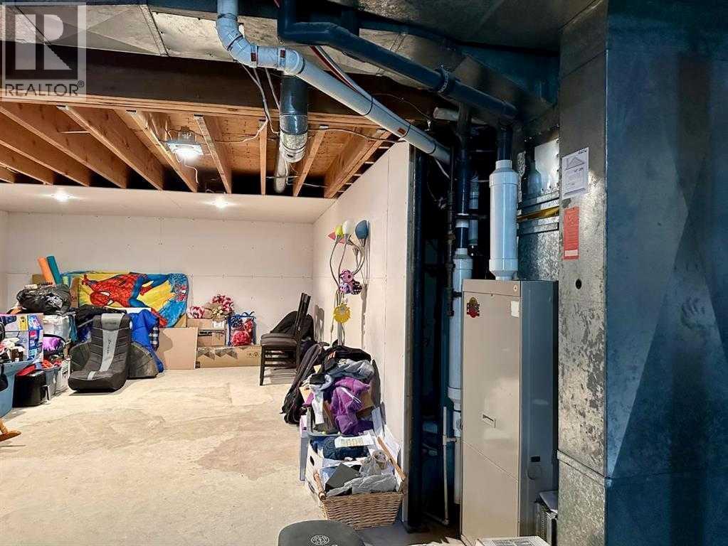 206 4 Avenue N, Marwayne, Alberta T0B 2X0 - Photo 18 - A2270885