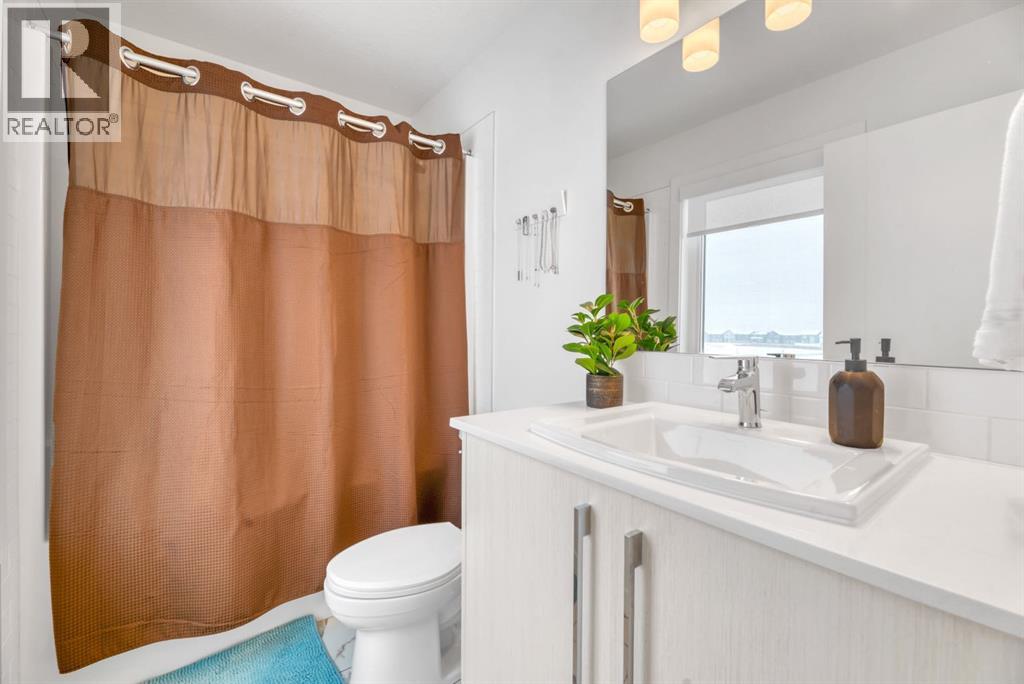 220 Creekstone Drive Sw, Calgary, Alberta  T2X 5L1 - Photo 21 - A2273134