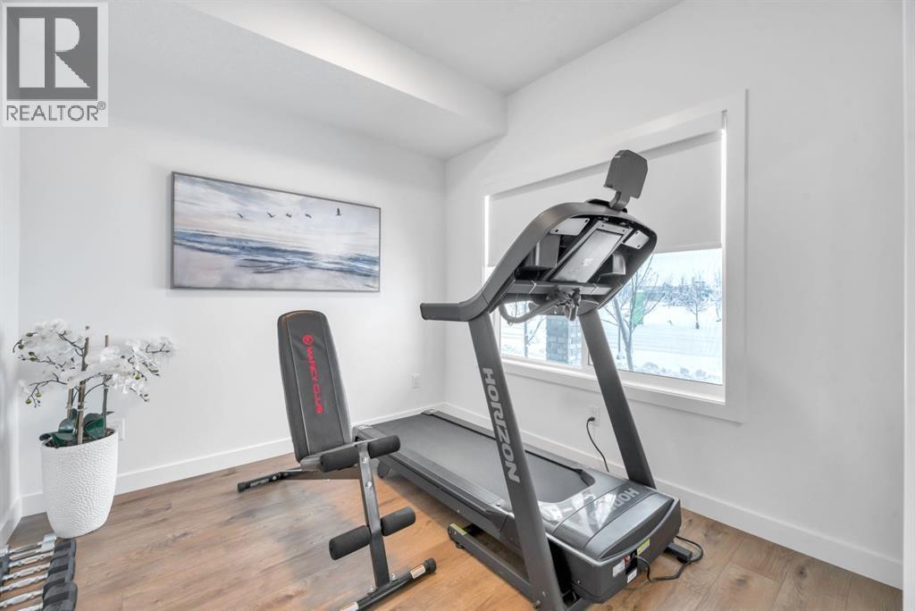 220 Creekstone Drive Sw, Calgary, Alberta  T2X 5L1 - Photo 5 - A2273134