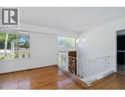 <div class="price">$1,798,000</div> 1825 Skeena Street, Vancouver<br><div style="margin-bottom:8px;"><small>Sutton Group-West Coast Realty</small></div><div class='bed_bath'>5 Bed | 2 Bath</div>