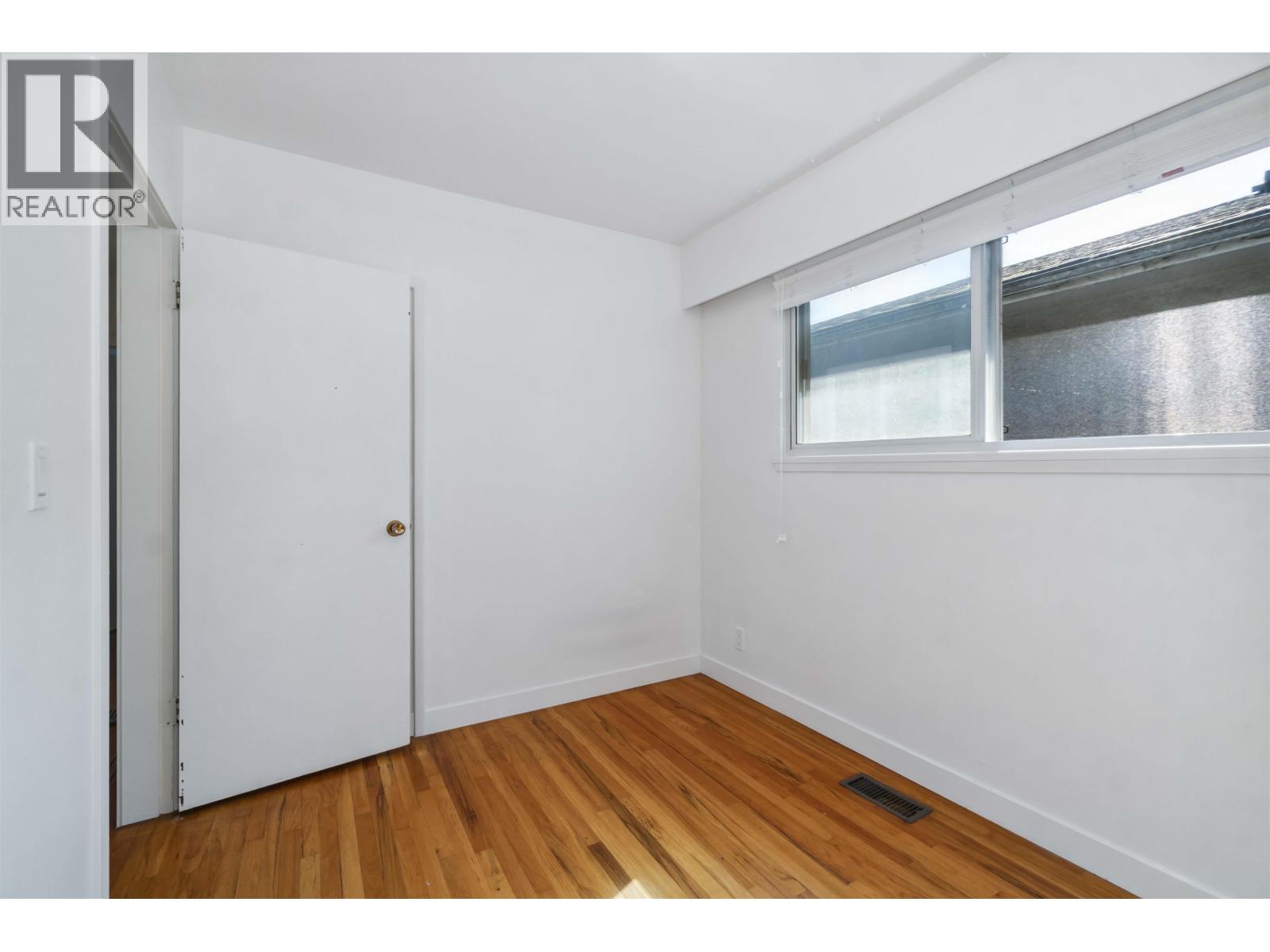 1825 Skeena Street, Vancouver, British Columbia V5M 3Y2 - Photo 15 - R3057100