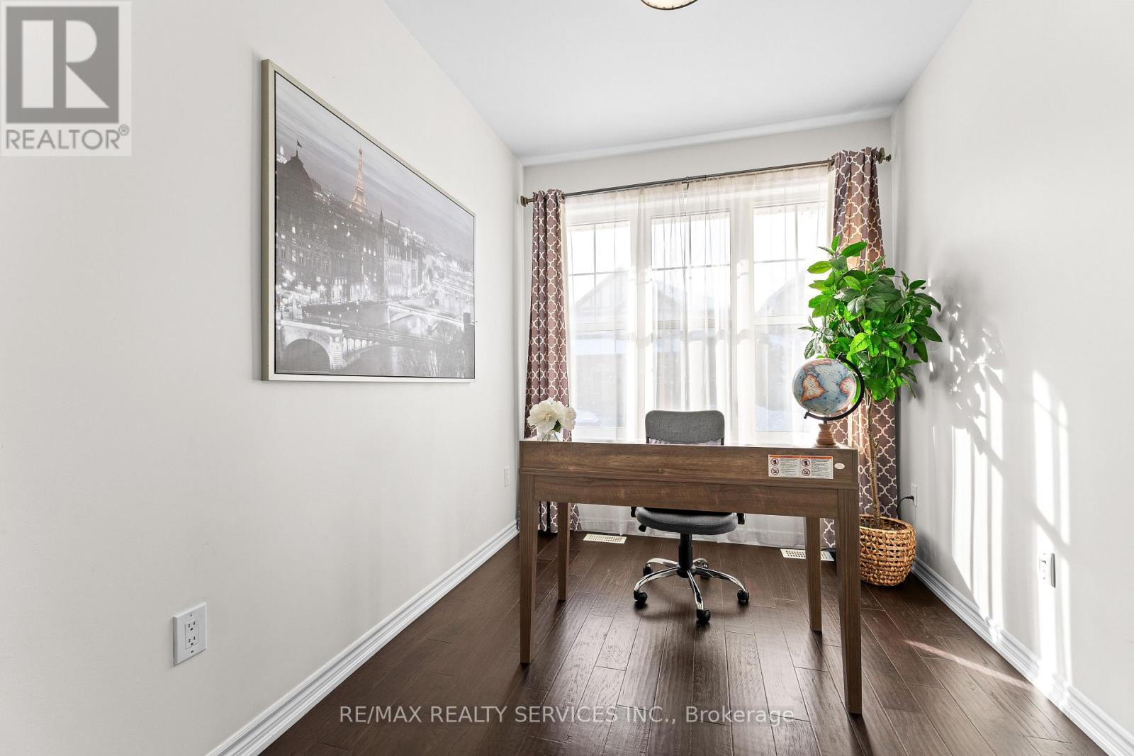 13 Fenchurch Drive, Brampton, Ontario  L7A 4G5 - Photo 10 - W12630818