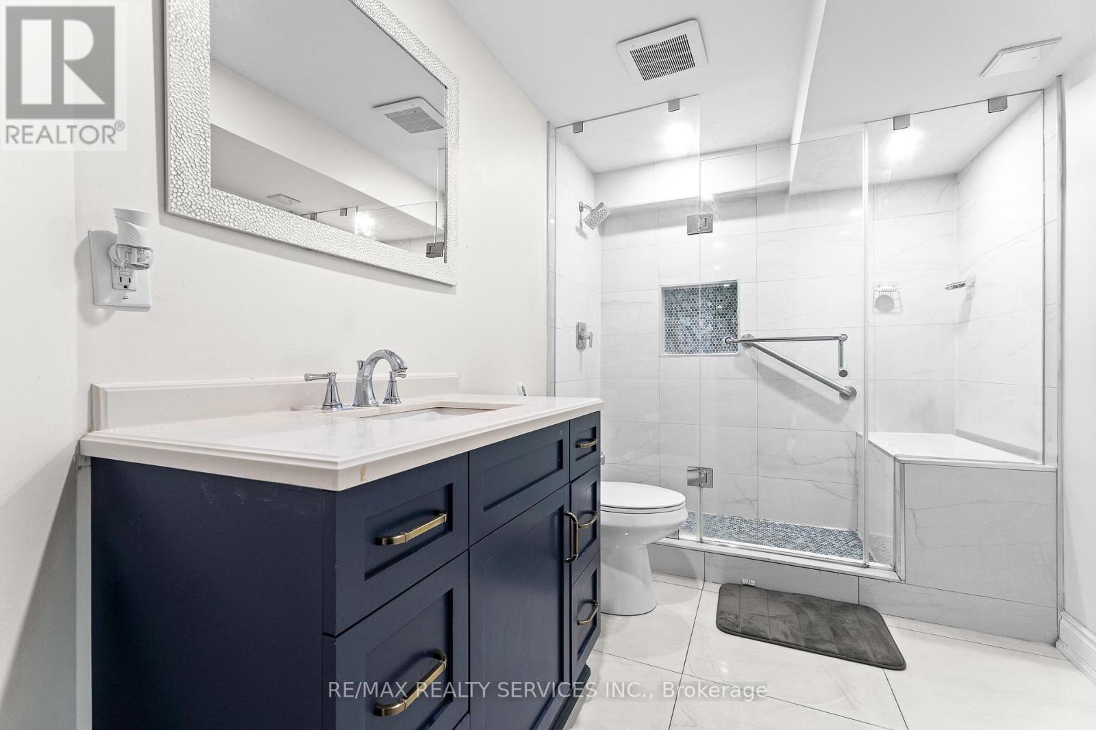 13 Fenchurch Drive, Brampton, Ontario  L7A 4G5 - Photo 42 - W12630818