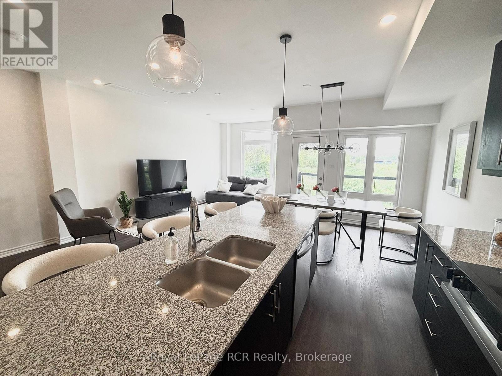 150 Elgin Street, Orillia, Ontario  L3V 8P7 - Photo 10 - S12631414