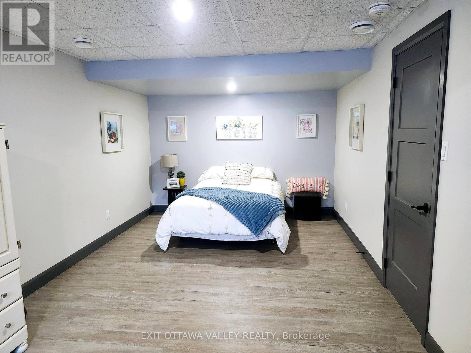 1485 Rapid Road, Whitewater Region, Ontario K0J 2L0 - Photo 35 - X12630684