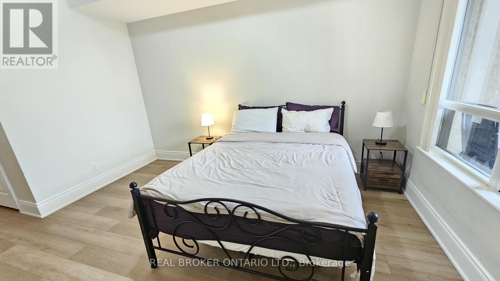 2803 - 3880 Duke Of York Boulevard, Mississauga, Ontario  L5B 4M7 - Photo 14 - W12630488