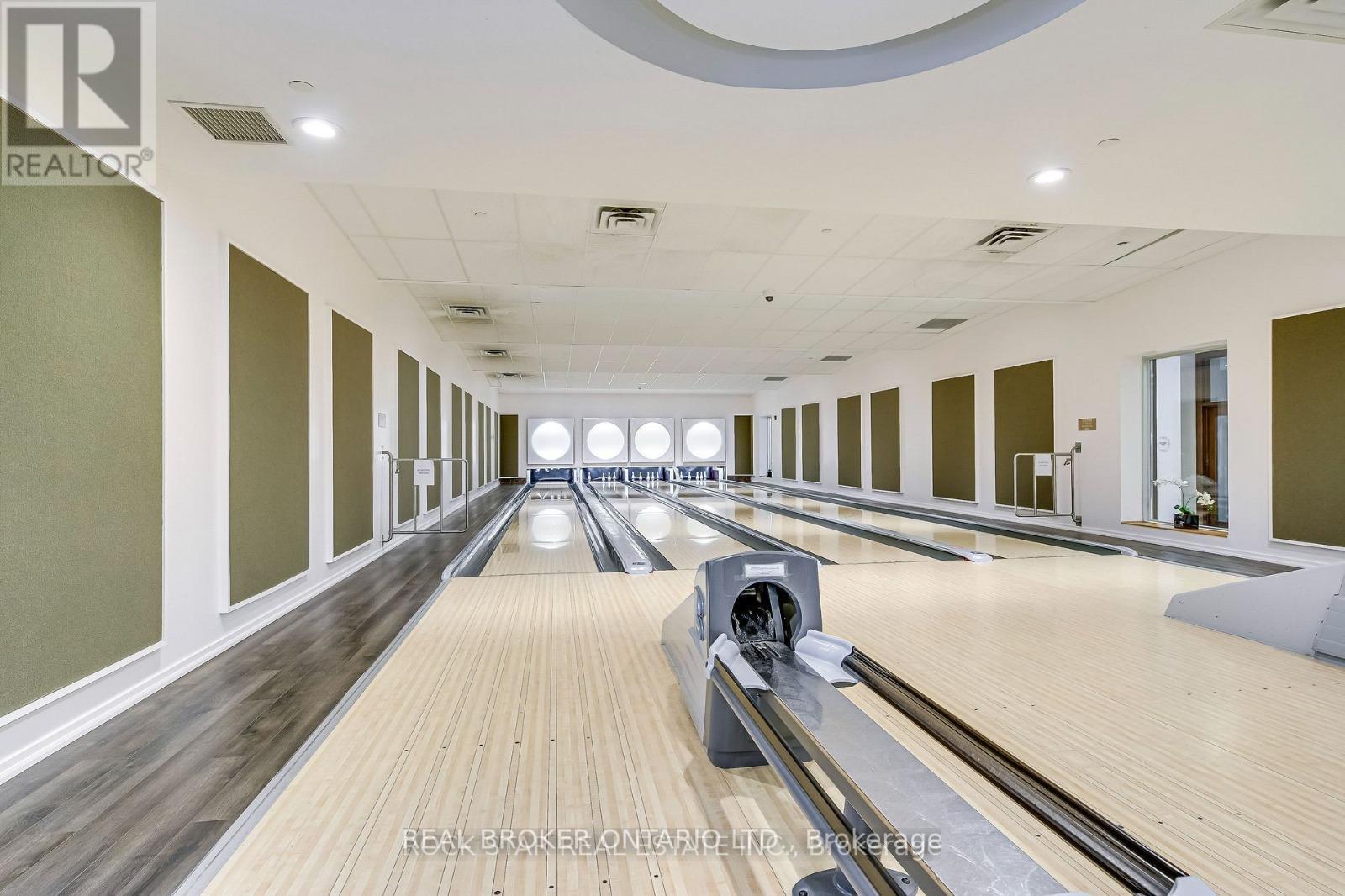 2803 - 3880 Duke Of York Boulevard, Mississauga, Ontario  L5B 4M7 - Photo 23 - W12630488