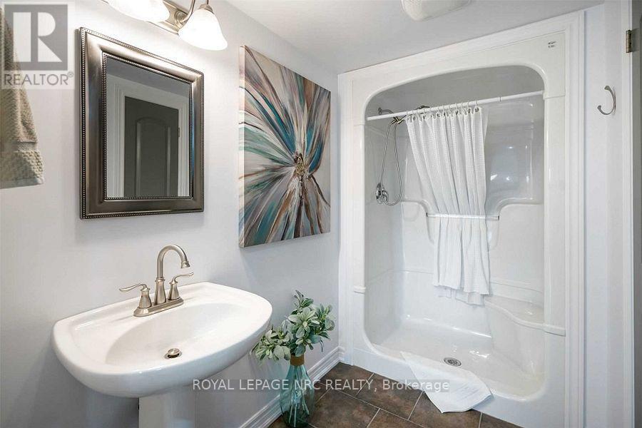 Basement - 89 Michelle Court, Welland, Ontario  L3C 0A2 - Photo 8 - X12631450