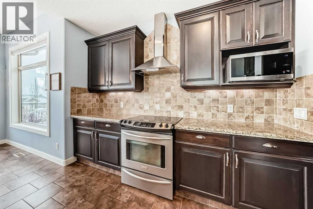 139 Sunset Place, Cochrane, Alberta  T4C 0C3 - Photo 10 - A2271074