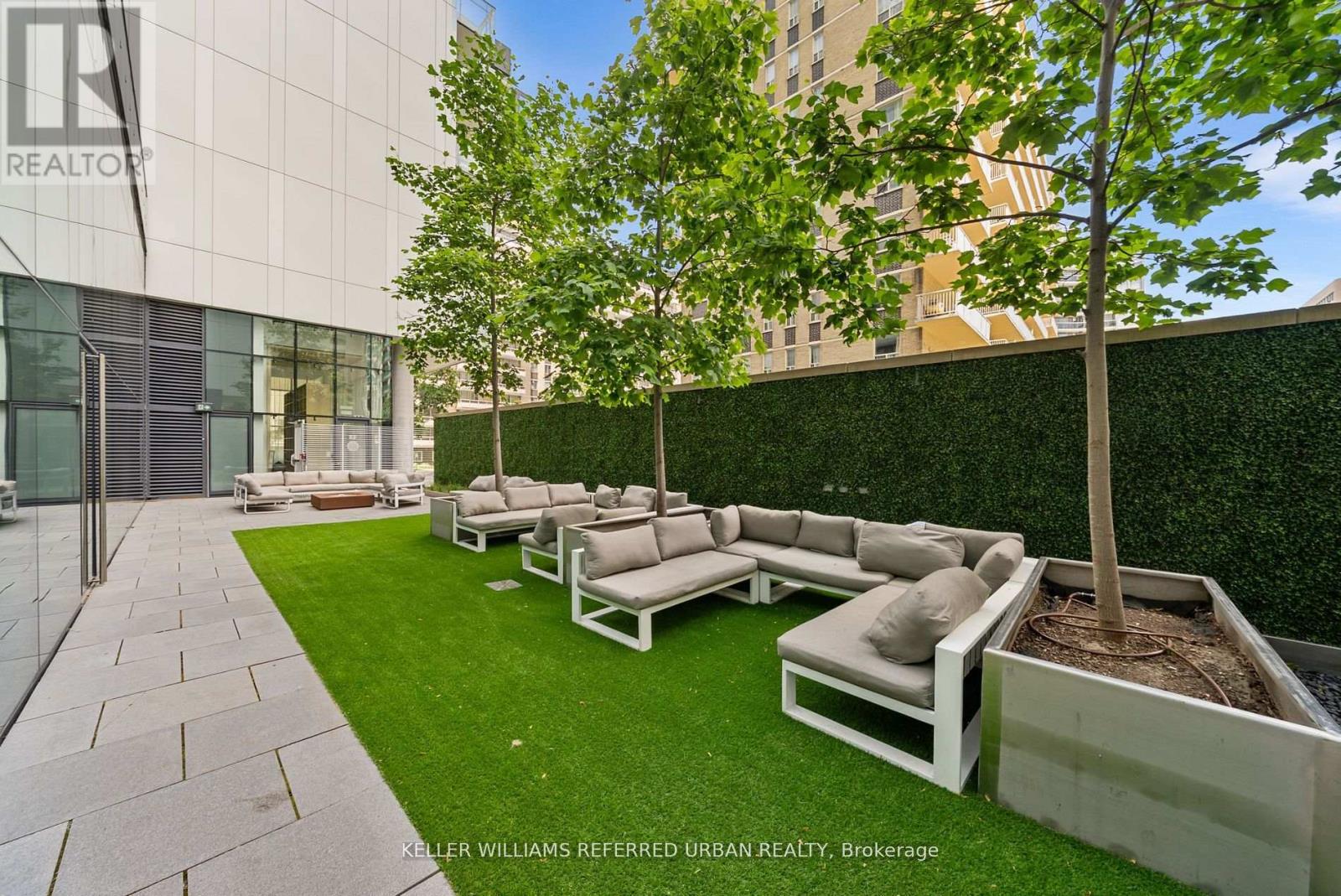 1604 - 185 Roehampton Avenue, Toronto (Mount Pleasant West), Ontario  M4P 0C6 - Photo 8 - C12631418