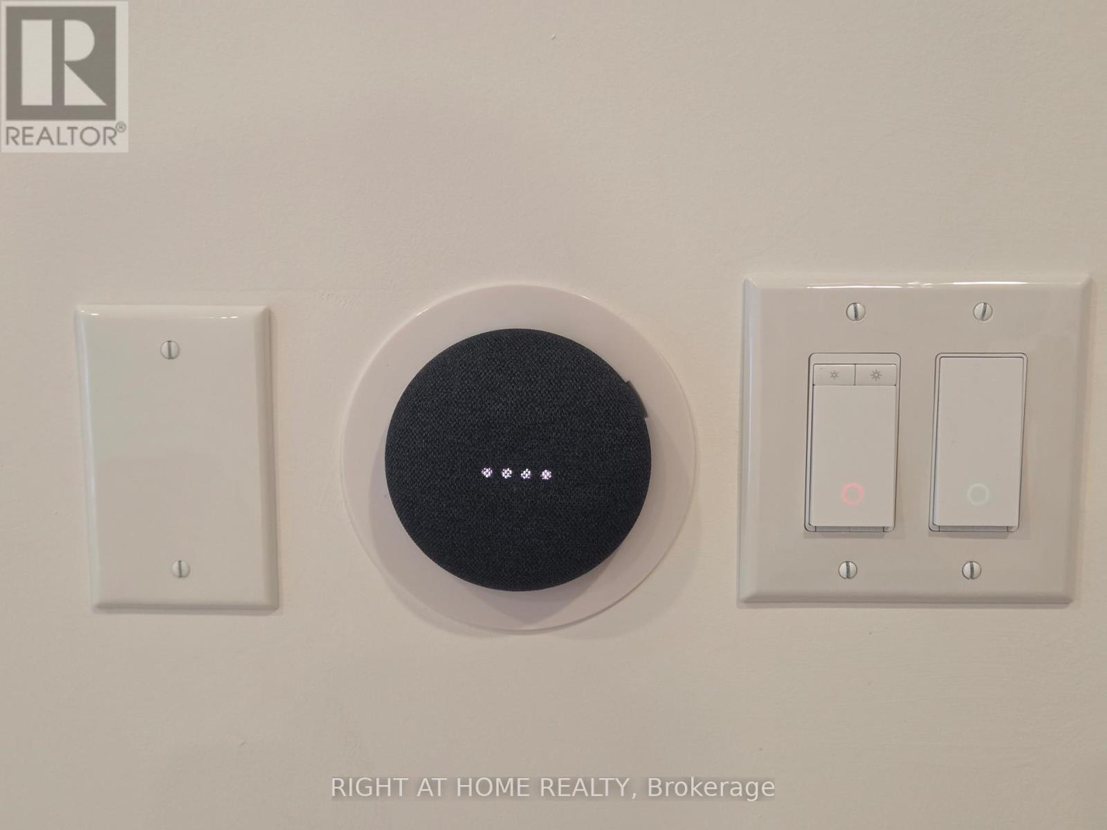 1r - 55 Camberwell Road, Toronto, Ontario  M6C 3E7 - Photo 6 - C12631424