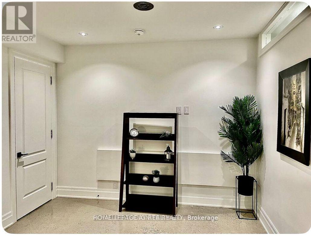 Bsmt - 63 Sylvan Avenue, Toronto, Ontario M1M 1J9 - Photo 17 - E12631448