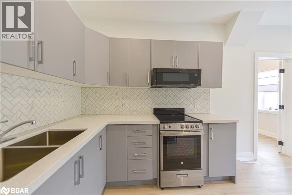 274 Mississaga Street W, Orillia, Ontario  L3V 3B8 - Photo 7 - 40793542