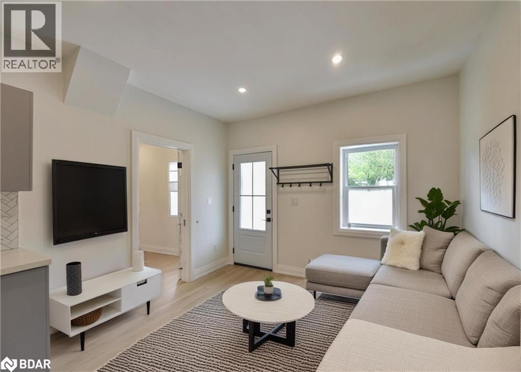 274 Mississaga Street W, Orillia, Ontario  L3V 3B8 - Photo 8 - 40793542