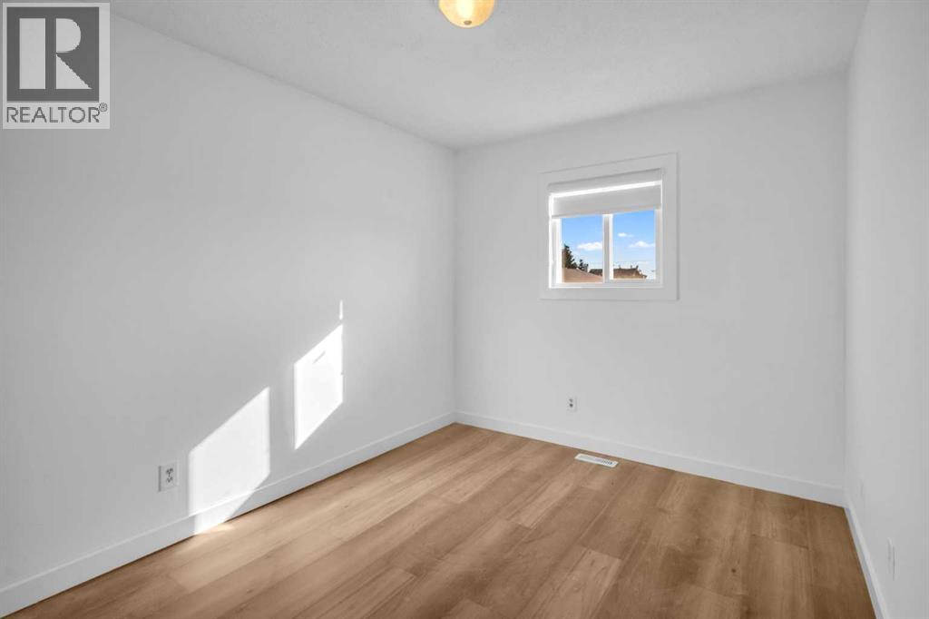 57 Martinview Crescent Ne, Calgary, Alberta  T3J 2S5 - Photo 17 - A2271837