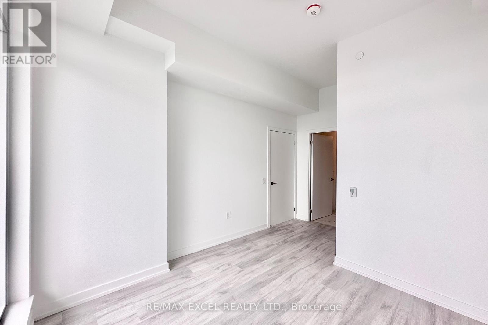 S1113 - 8 Olympic Gardens, Toronto, Ontario  M2M 0B9 - Photo 11 - C12631436