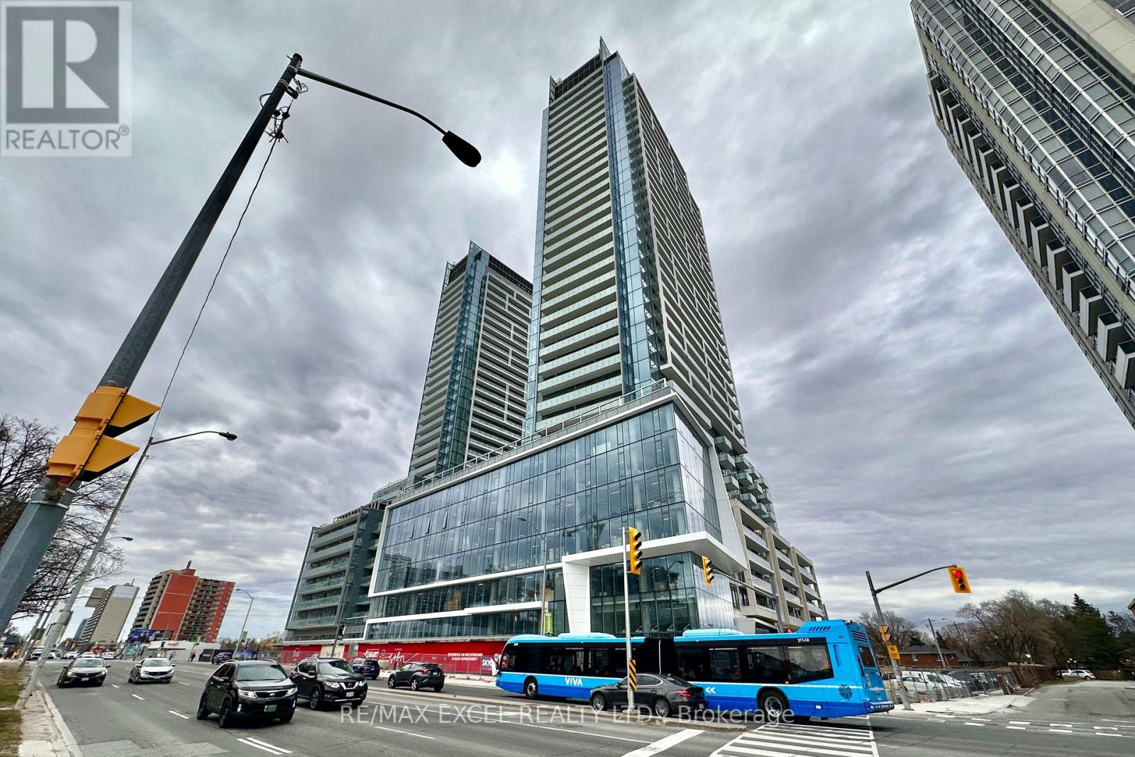 S1113 - 8 Olympic Gardens, Toronto, Ontario  M2M 0B9 - Photo 1 - C12631436