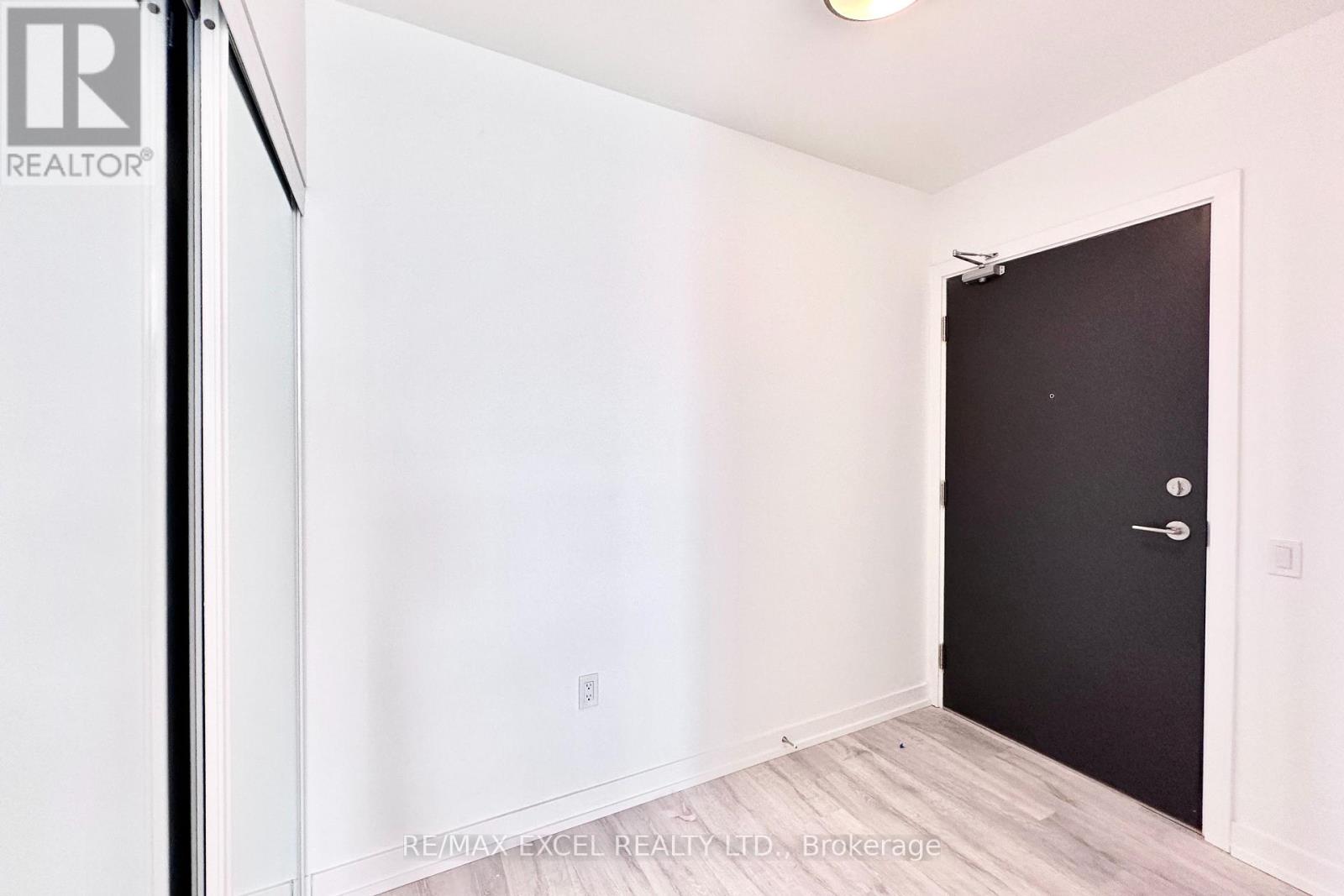 S1113 - 8 Olympic Gardens, Toronto, Ontario  M2M 0B9 - Photo 10 - C12631436