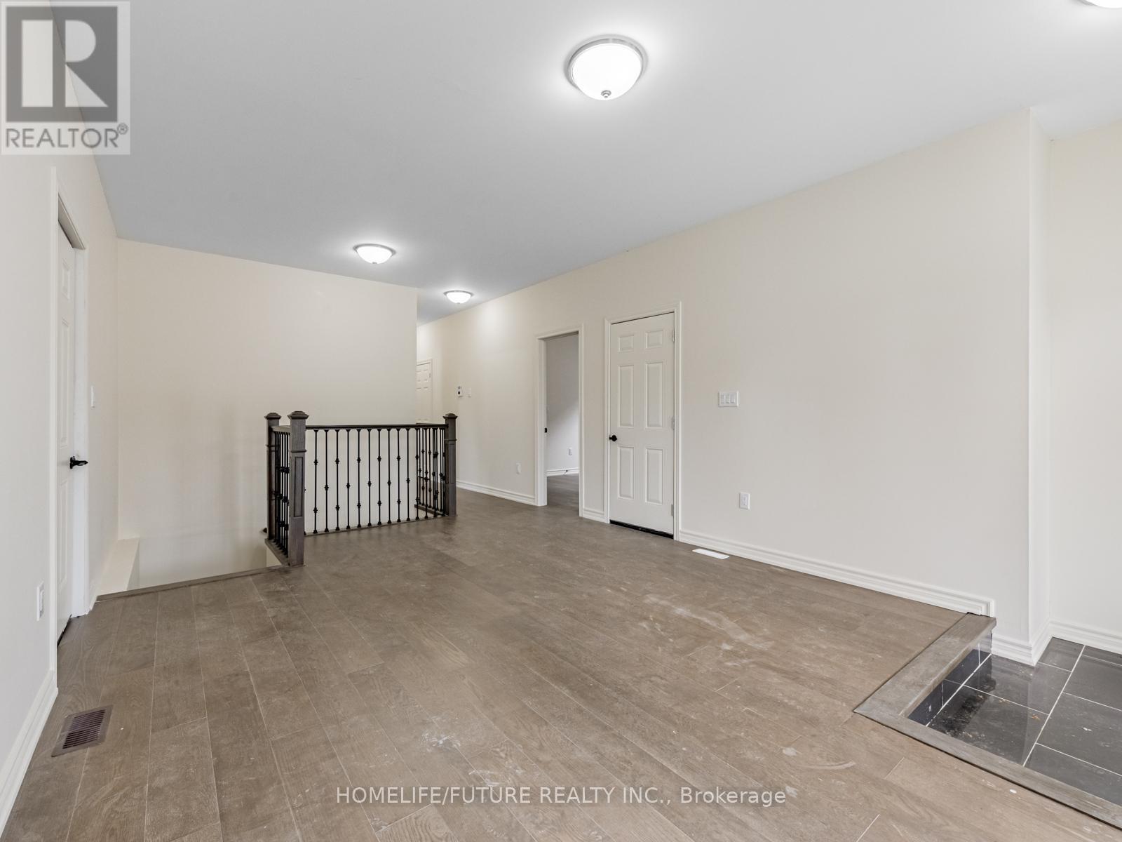 506 Simcoe Street, Brock, Ontario  L0K 1A0 - Photo 6 - N12631432