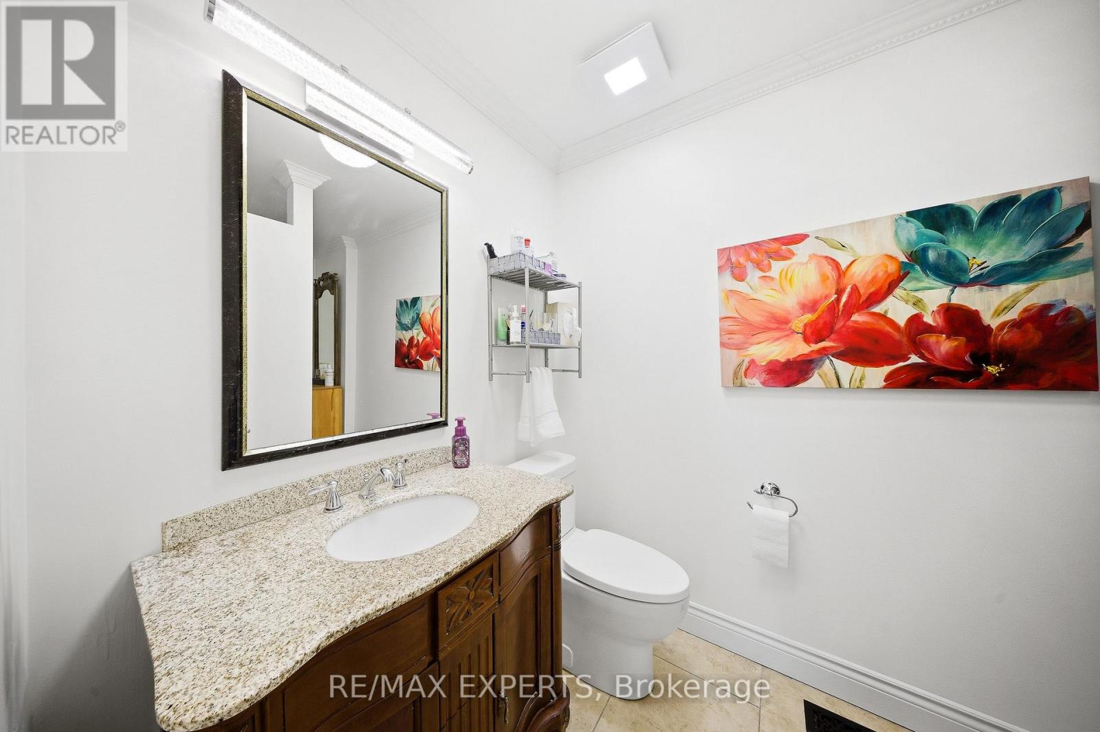 16 Navenby Crescent, Toronto (Humber Summit), Ontario  M9L 1B2 - Photo 18 - W12631410